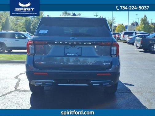 2025 Ford Explorer Active