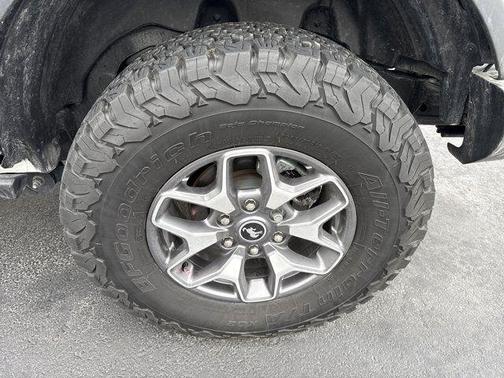 Oxford White 2024 Ford Bronco Badlands