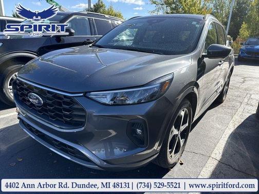 2023 Ford Escape ST-Line Select