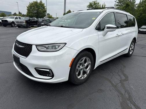 2022 Chrysler Pacifica Limited