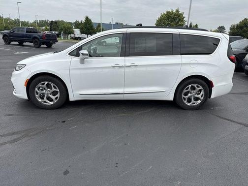 2022 Chrysler Pacifica Limited