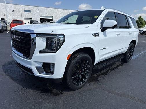 2022 GMC Yukon SLE