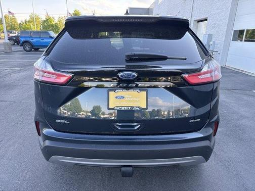 Blue Metallic 2023 Ford Edge SEL