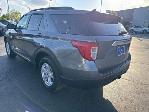 Carbonized Gray Metallic 2022 Ford Explorer XLT
