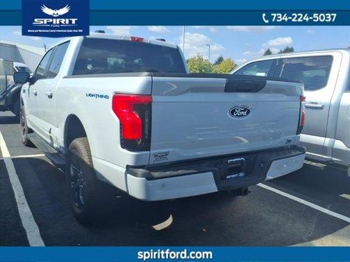 2025 Ford F-150 Lightning Flash
