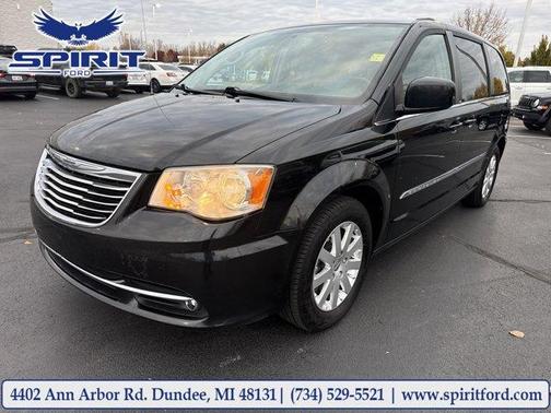 2014 Chrysler Town & Country Touring