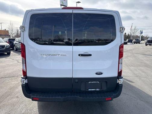 2018 Ford Transit-250 Base