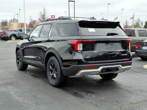 Agate Black Metallic 2026 Ford Explorer Tremor