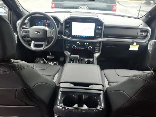 Oxford White 2026 Ford F-150 XLT