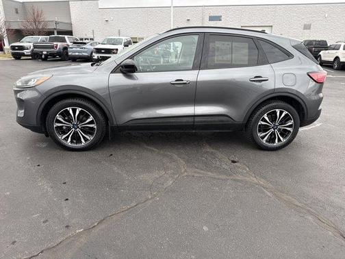 Carbonized Gray Metallic 2021 Ford Escape SEL