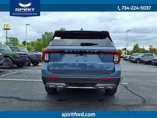 2025 Ford Explorer Active