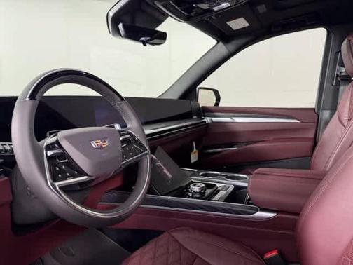 Vibrant White Tricoat 2026 Cadillac Escalade Luxury