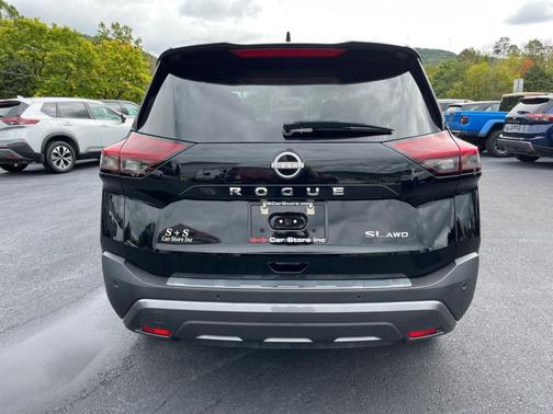 Black 2023 Nissan Rogue SL