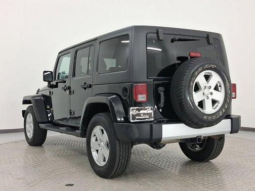 2012 Jeep Wrangler Unlimited Sahara