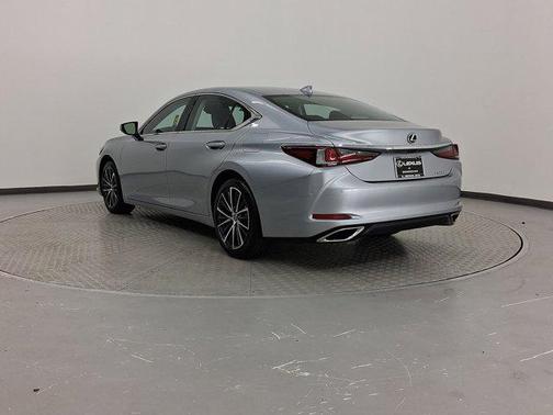 2025 Lexus ES 350 Base