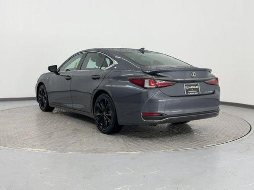 2024 Lexus ES 300h Base