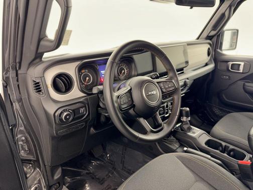 Granite Crystal Metallic Clearcoat 2024 Jeep Wrangler Sport S