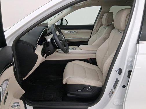 2025 Genesis GV70 2.5T AWD