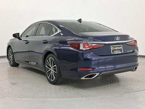 2025 Lexus ES 350 Base