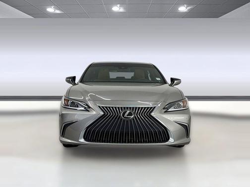 Silver 2019 Lexus ES 350 Luxury