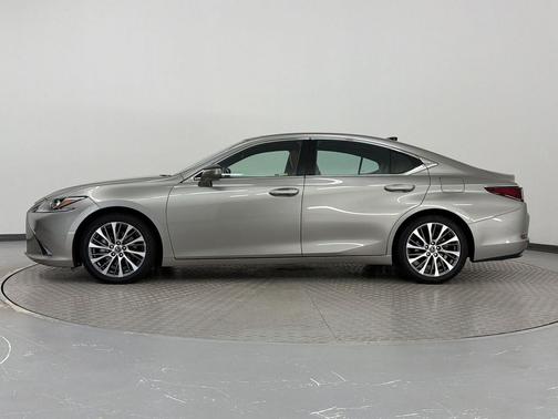 Silver 2019 Lexus ES 350 Luxury