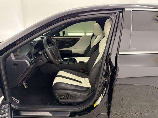 Obsidian 2023 Lexus ES 350 F Sport