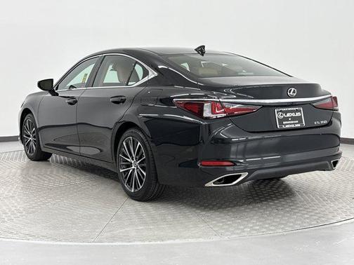 2025 Lexus ES 350 Base