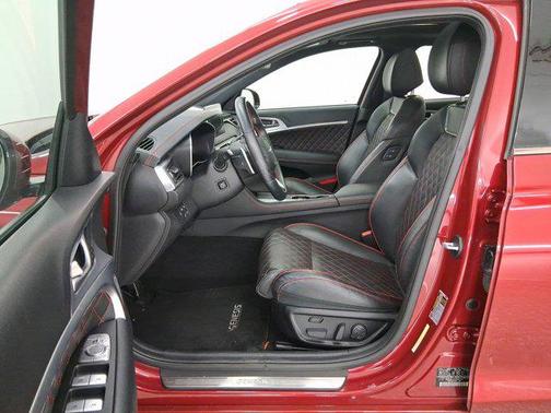 2020 Genesis G70 3.3T RWD