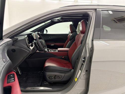 Incognito 2026 Lexus RX 500h F SPORT Performance