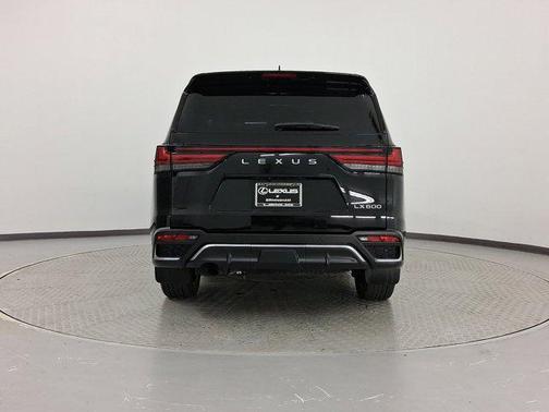 2022 Lexus LX 600 Base