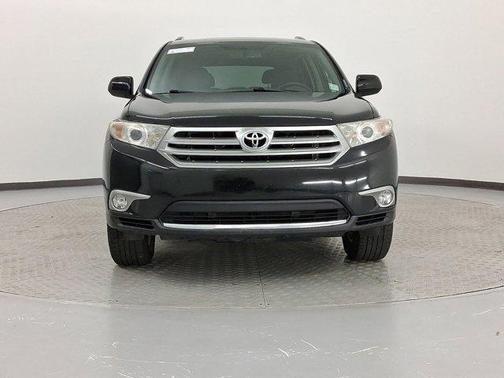 2013 Toyota Highlander SE