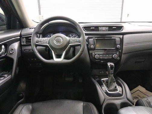 2020 Nissan Rogue SL