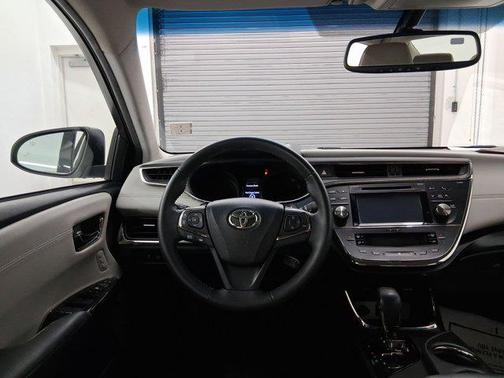 2016 Toyota Avalon XLE Premium