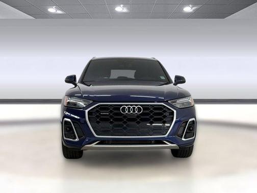2022 Audi Q5 45 S line Premium Plus