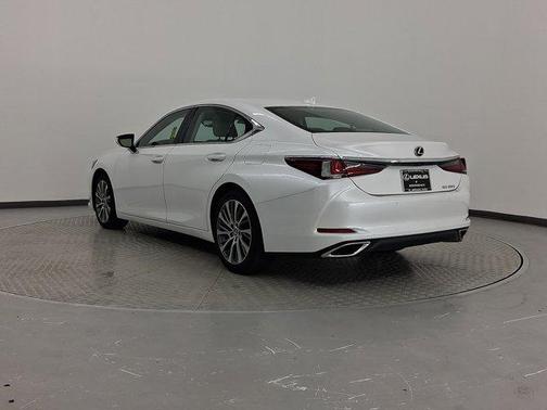 2019 Lexus ES 350 Base