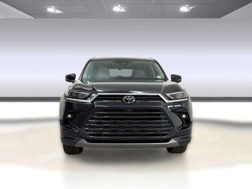 Midnight Black Metallic 2024 Toyota Grand Highlander Platinum