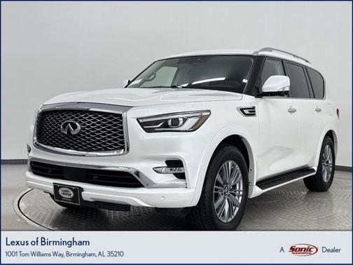 2023 INFINITI QX80 Luxe