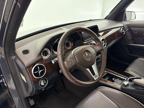 Gray 2013 Mercedes-Benz GLK-Class GLK 350 4MATIC