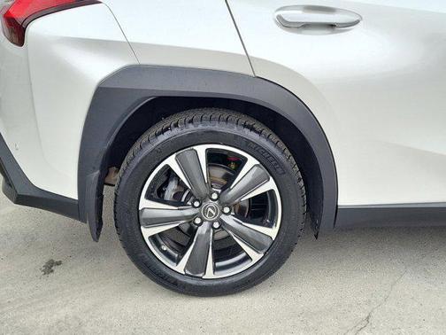 2019 Lexus UX 200 Base