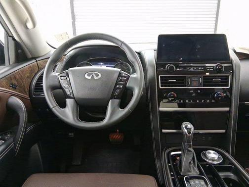 2022 INFINITI QX80 PREMIUM SELECT AWD