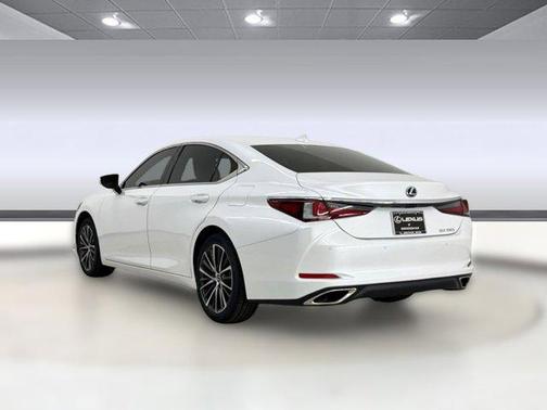 Eminent White Pearl 2025 Lexus ES 350 Base