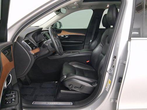 2020 Volvo XC90 T6 Inscription