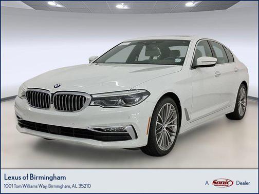 2018 BMW 540 540i