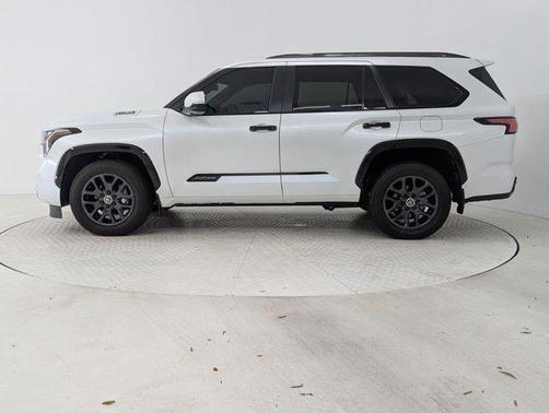 2024 Toyota Sequoia Platinum