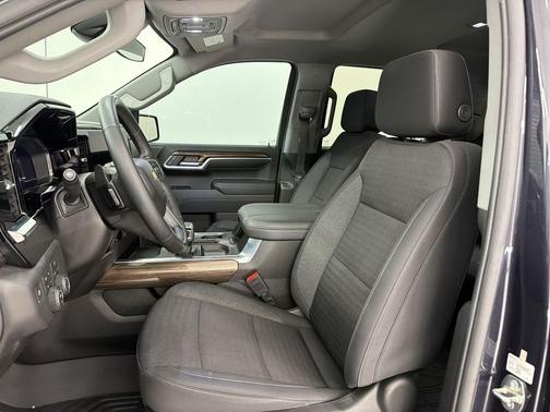 Dark Ash Metallic 2023 Chevrolet Silverado 1500 LT