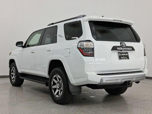 2024 Toyota 4Runner TRD Off Road
