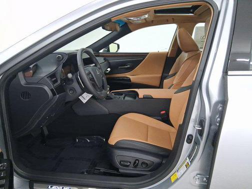 2025 Lexus ES 350 Base