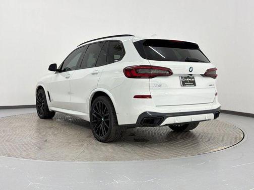 Alpine White 2022 BMW X5 xDrive40i