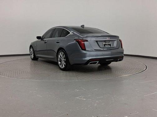 2022 Cadillac CT5 Premium Luxury