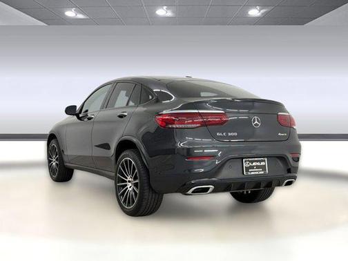 2022 Mercedes-Benz GLC 300 4MATIC Coupe